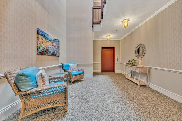 $294,500 | 3050 McVitty Forest Drive, Unit 106, Roanoke, VA 24018