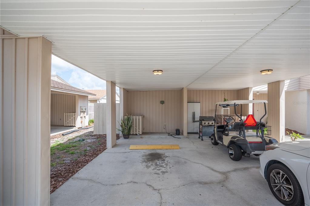 4231 Oak Loop, Unit 51 Mulberry, FL 33860 - Photo 3 of 29 a view of a storage & utility room