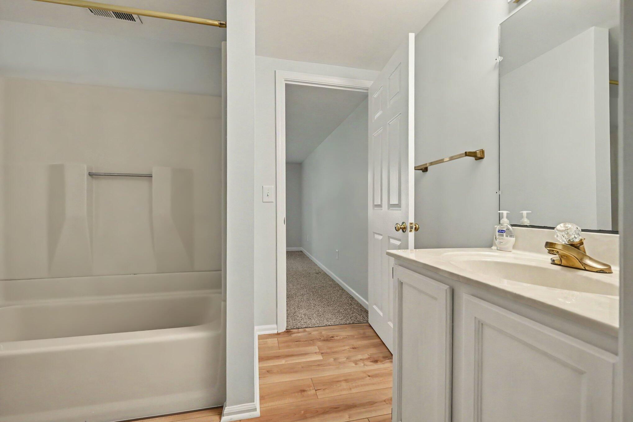 3004 Brandywine Road Kalamazoo, MI 49008 - Photo 24 of 41 020_file_5167
