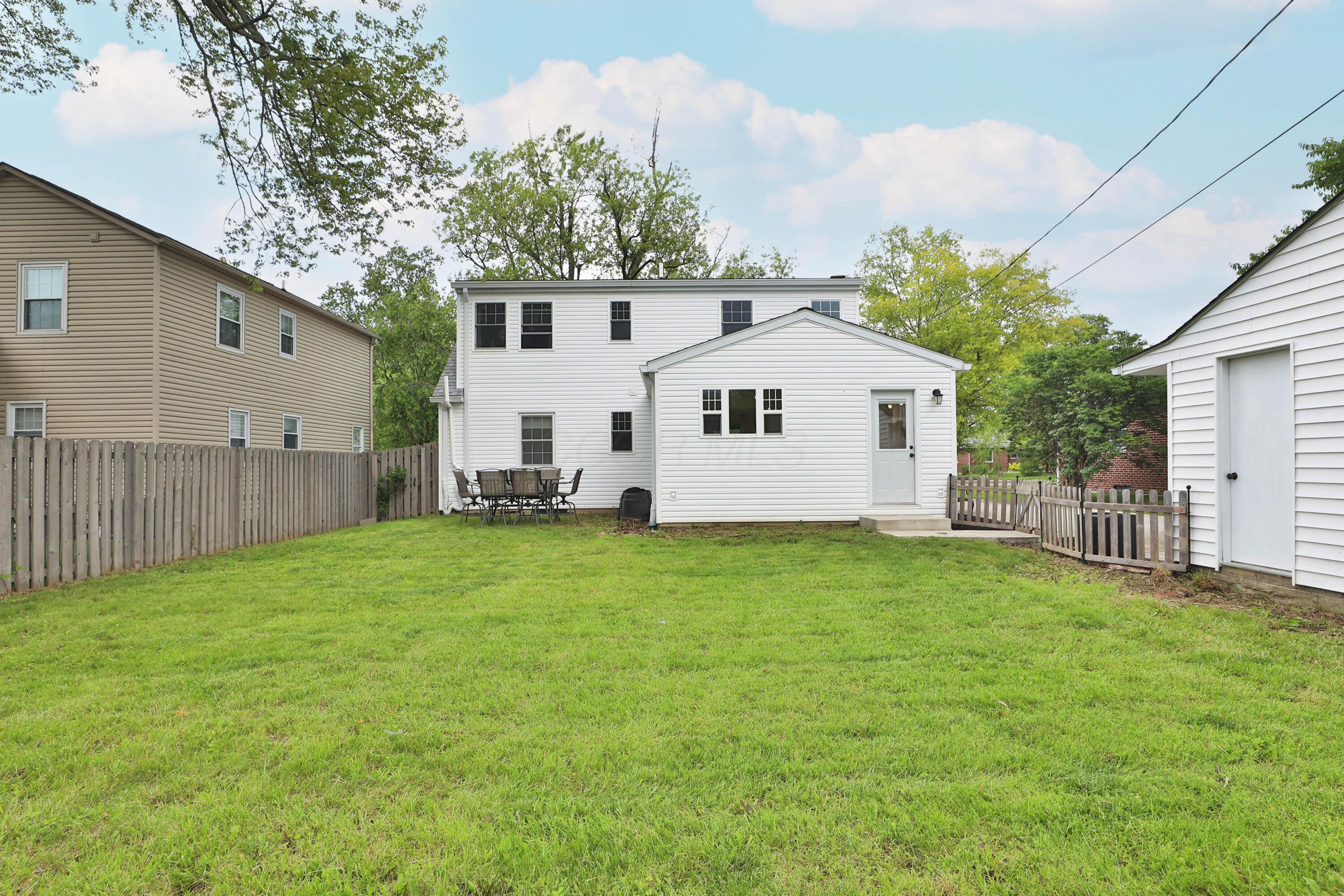2009 Zollinger Road Columbus, OH 43221 - Photo 45 of 45 2009-Zollinger-45