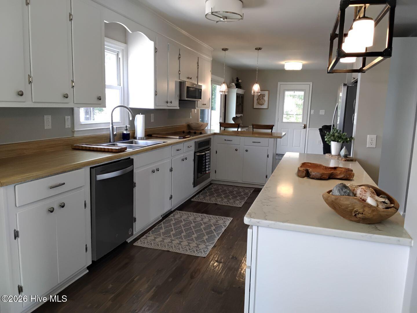 482 Vfw Road Cedar Point, NC 28584 - Photo 14 of 23