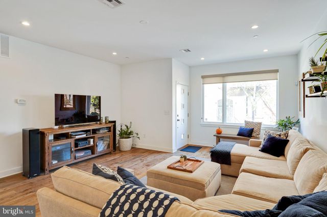 $700,000 | 2057 Amber Street, Philadelphia, PA 19125