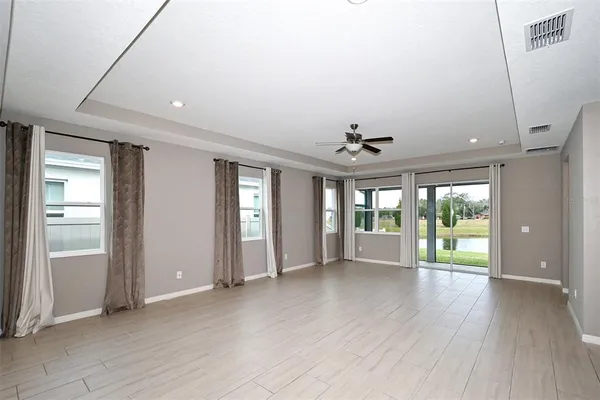 $3,800 | 14239 59th Circle East, Bradenton, FL 34211