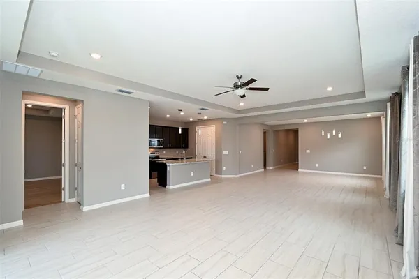 $3,800 | 14239 59th Circle East, Bradenton, FL 34211