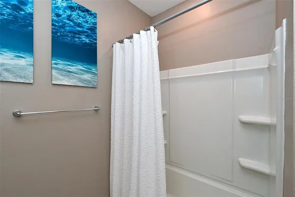 $3,800 | 14239 59th Circle East, Bradenton, FL 34211