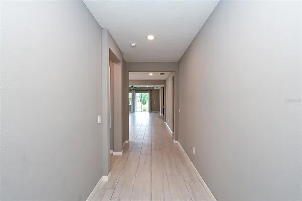 $3,800 | 14239 59th Circle East, Bradenton, FL 34211