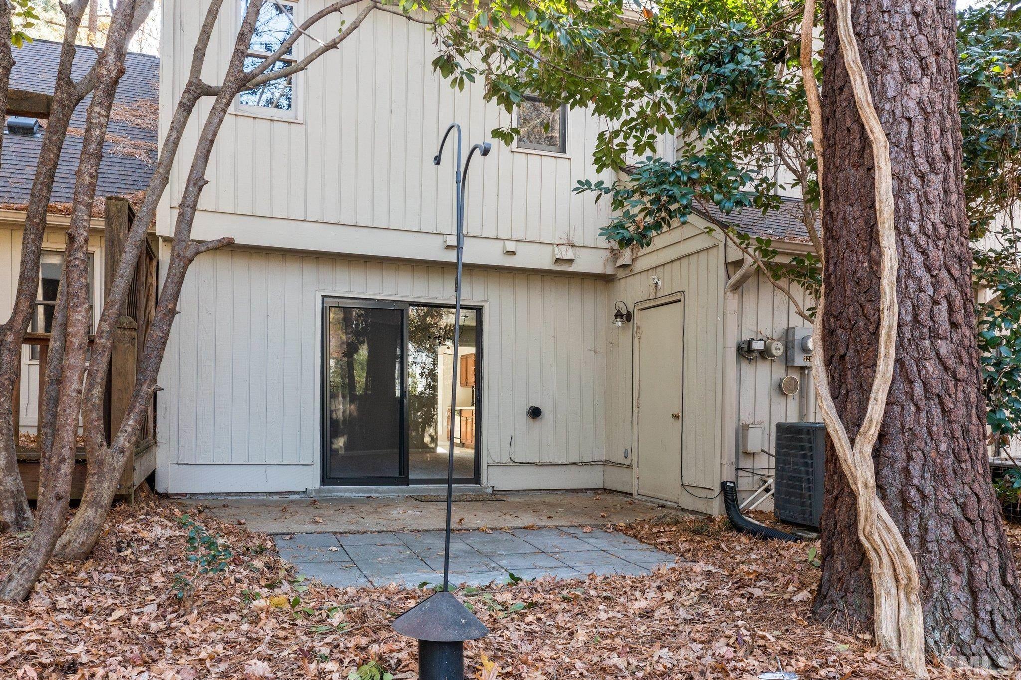 320 Summerfield Crossing Road Chapel Hill, NC 27514 - Photo 16 of 17 a front view of a house