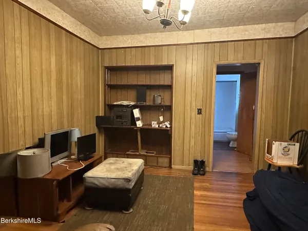 $259,900 | 165-167 Appleton Avenue, Pittsfield, MA 01201