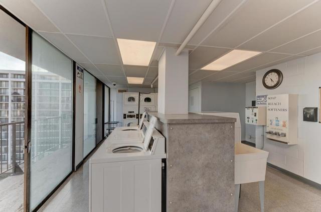 2015 South Finley Road, Unit 403 Lombard, IL 60148 - Photo 13 of 19 a view of living room washer and dryer