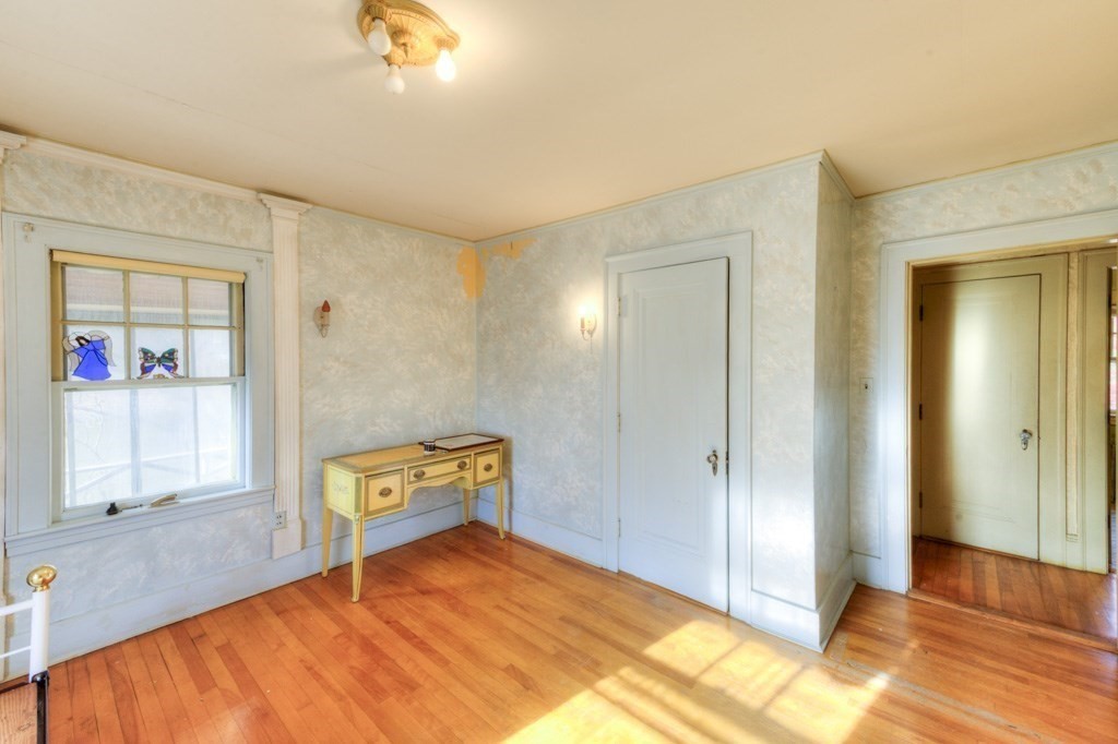 24 Hadwen Road Worcester, MA 01602 - Photo 38 of 42