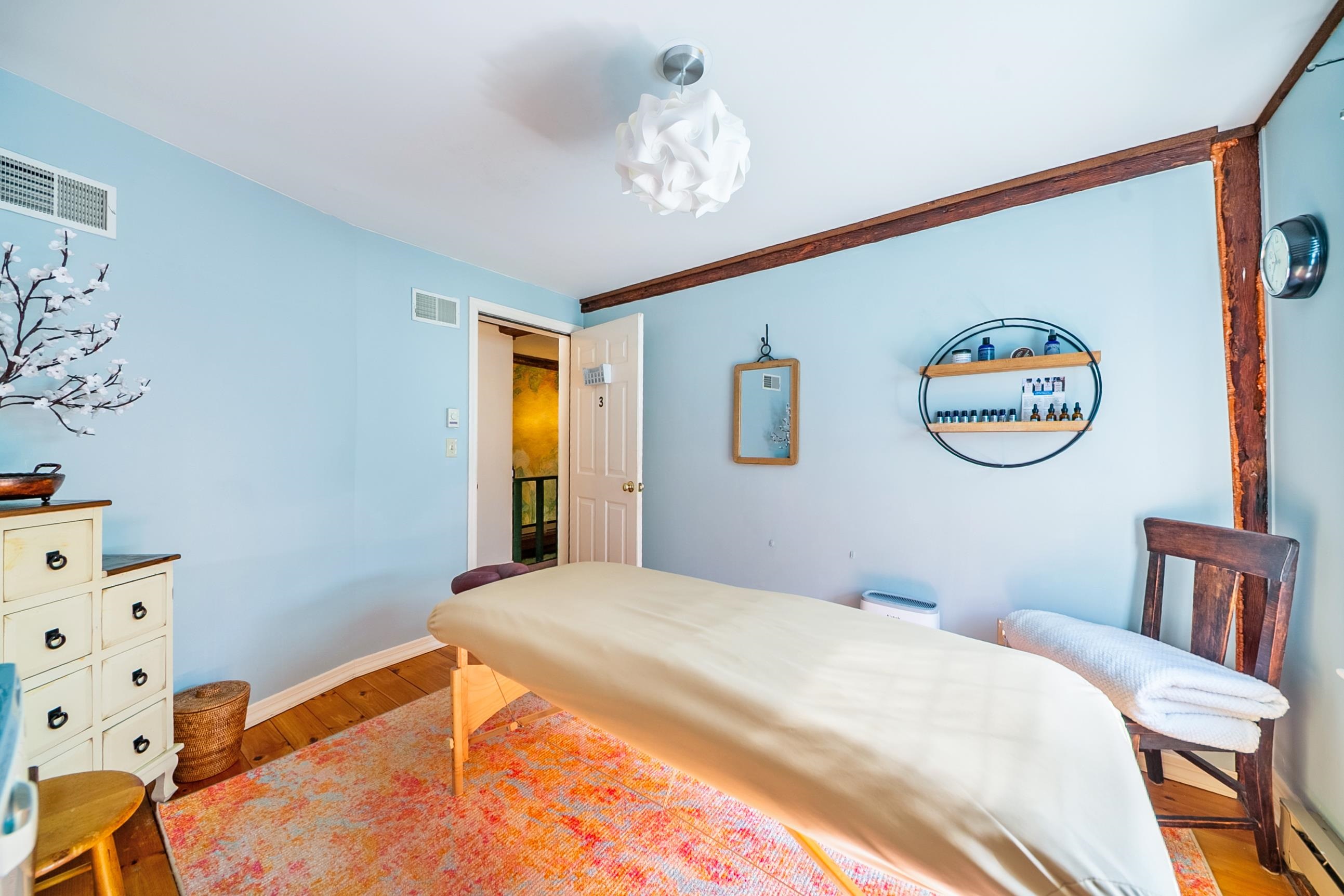 5677 Main Street Waitsfield, VT 05673 - Photo 24 of 44