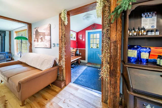 $625,000 | 5677 Main Street, Waitsfield, VT 05673