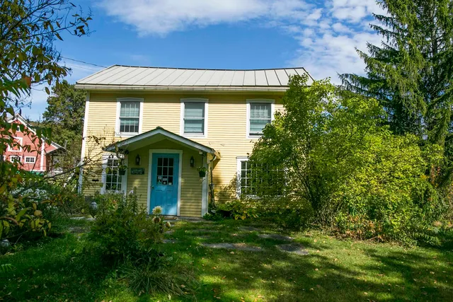 $625,000 | 5677 Main Street, Waitsfield, VT 05673