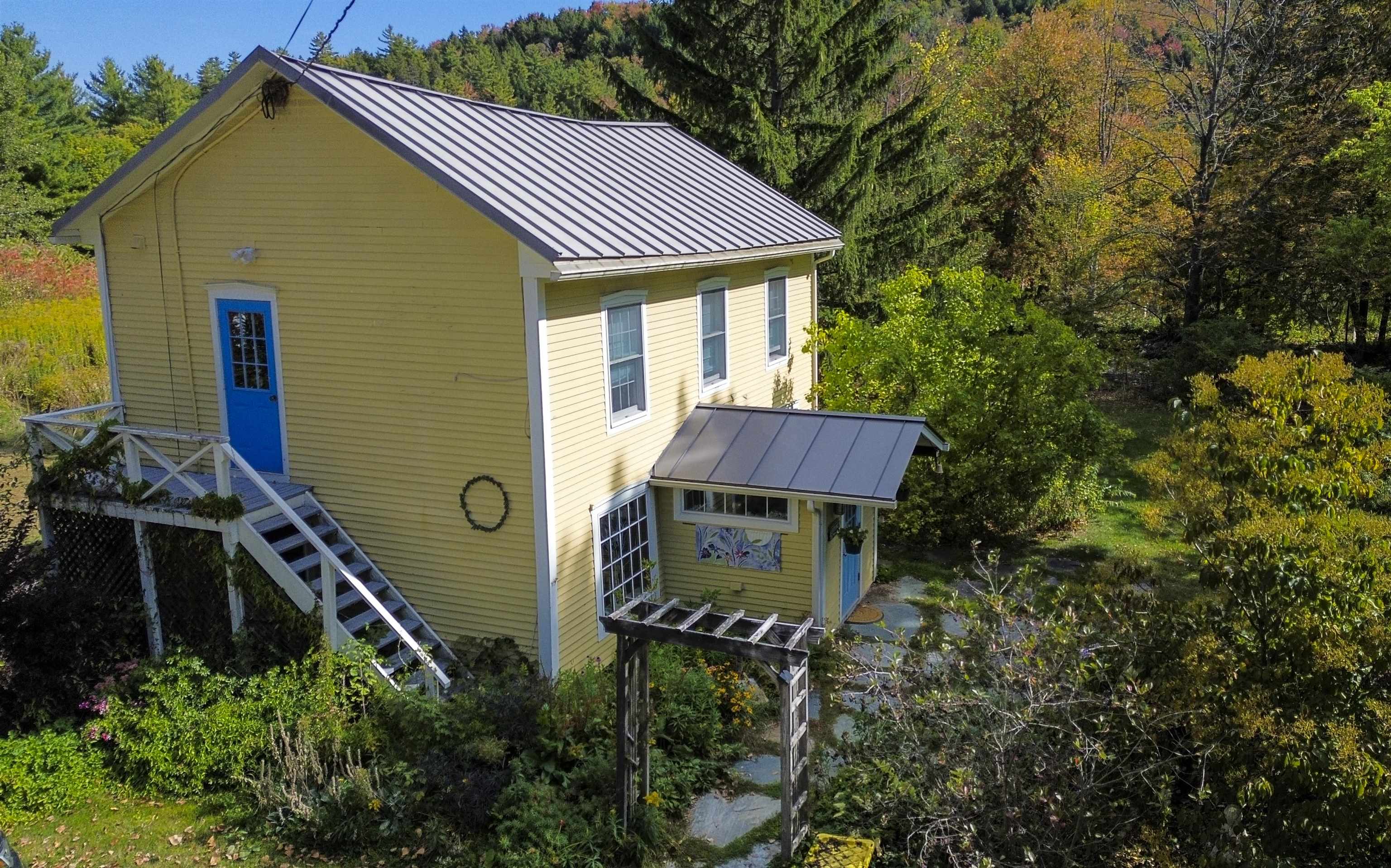 5677 Main Street Waitsfield, VT 05673 - Photo 37 of 44