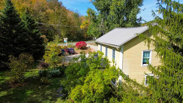 $625,000 | 5677 Main Street, Waitsfield, VT 05673