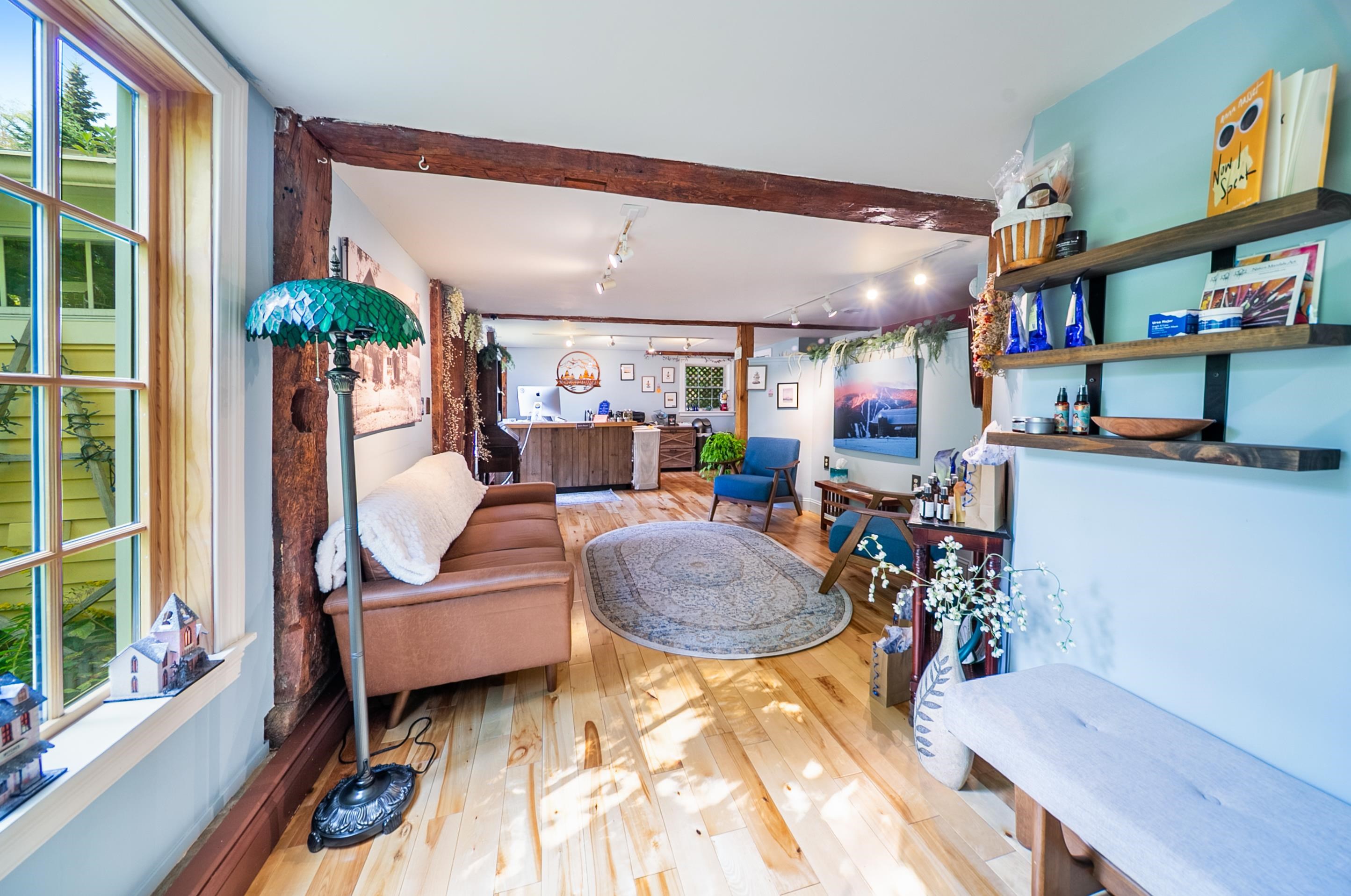 5677 Main Street Waitsfield, VT 05673 - Photo 7 of 44