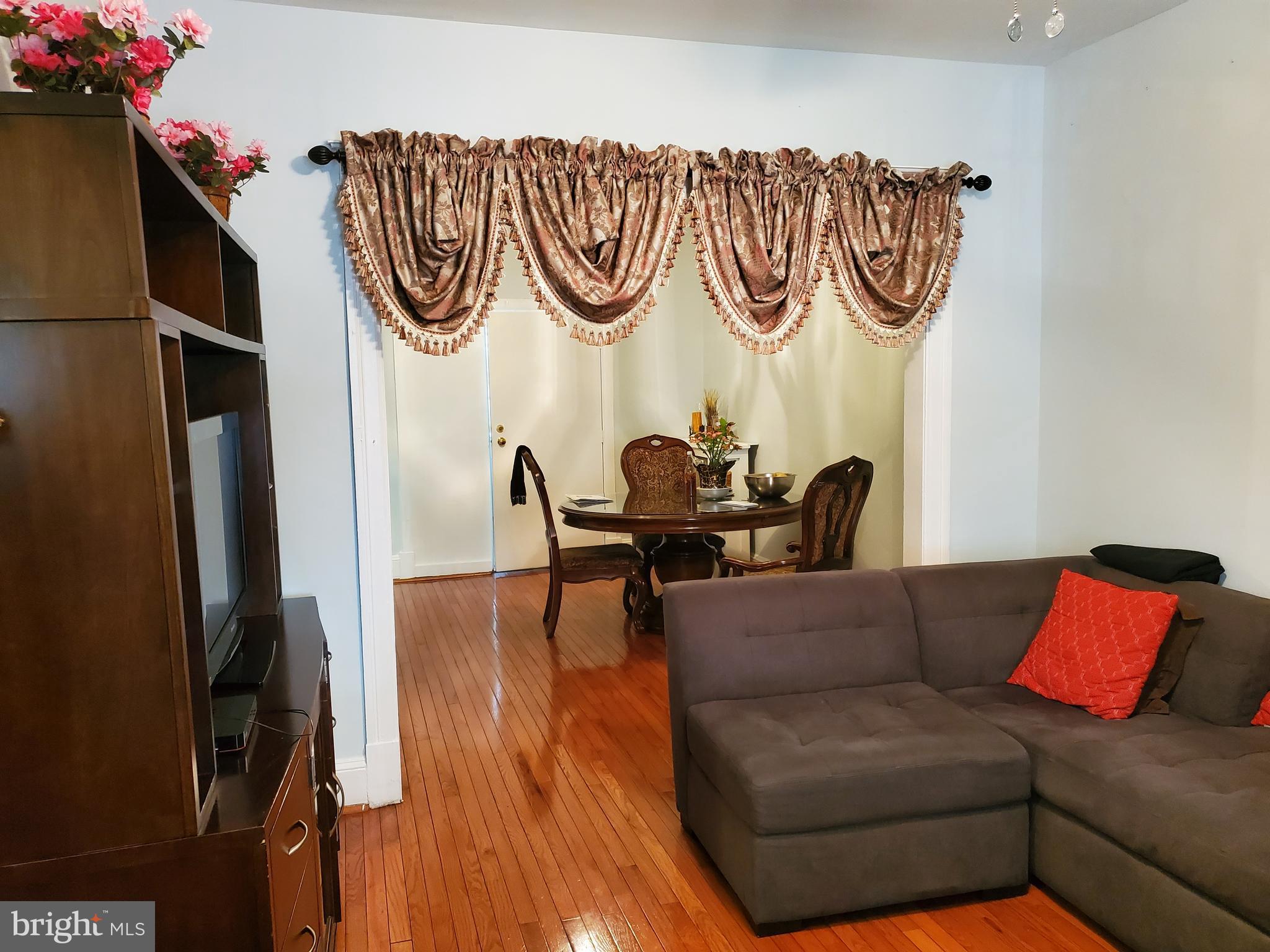 809 Decatur Street Northwest Washington, DC 20011 - Photo 14 of 29 View of Living room connecting to D.R.