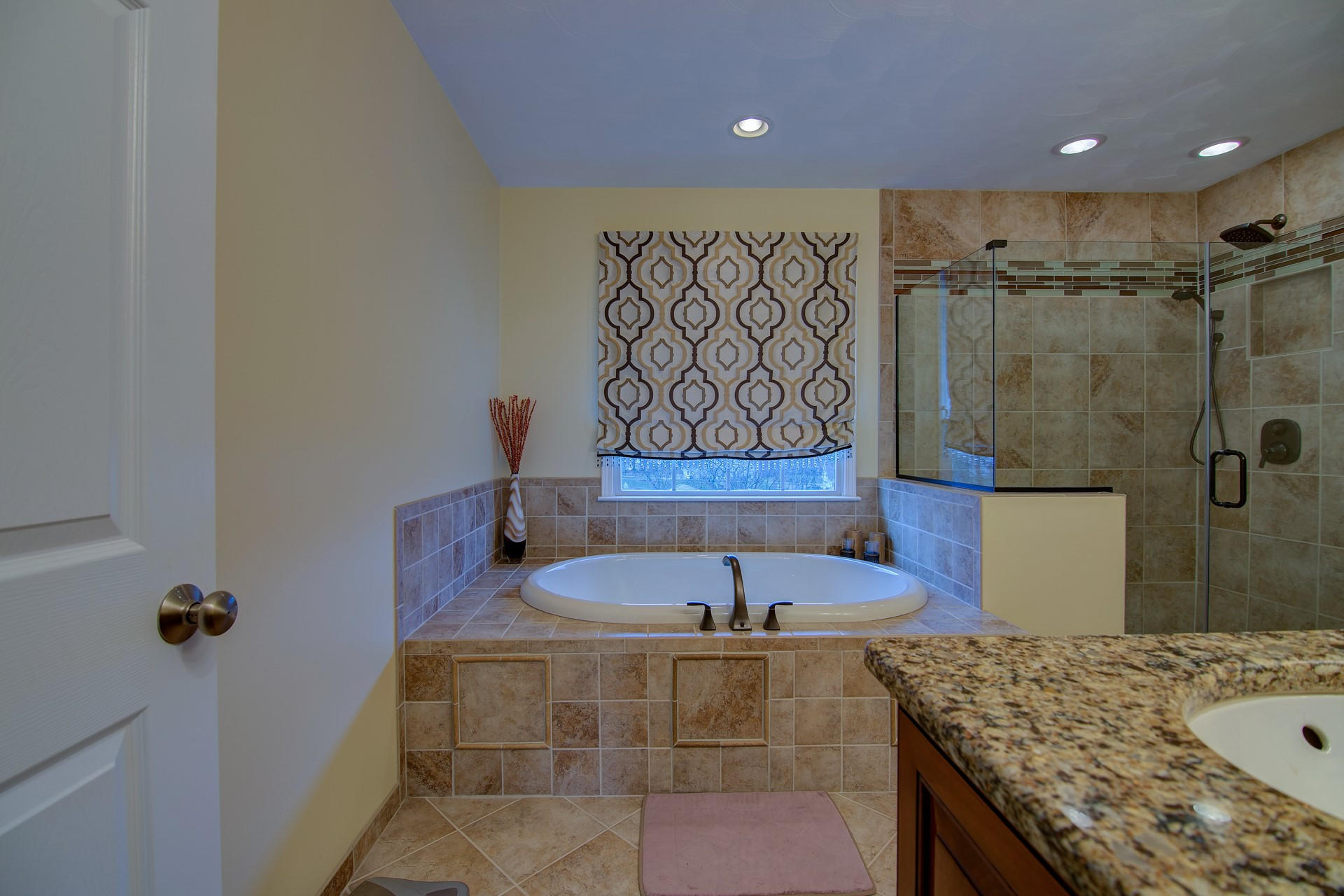 206 Stayman Road Roanoke, VA 24019 - Photo 22 of 44 Bath 1 -MB