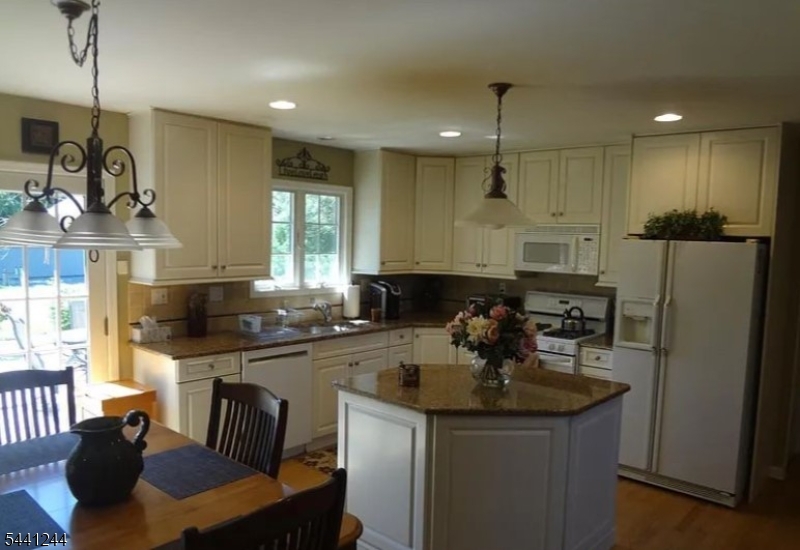 246 Fresh Ponds Road Monroe Township, NJ 08831 - Photo 25 of 37 Gallery Image 25