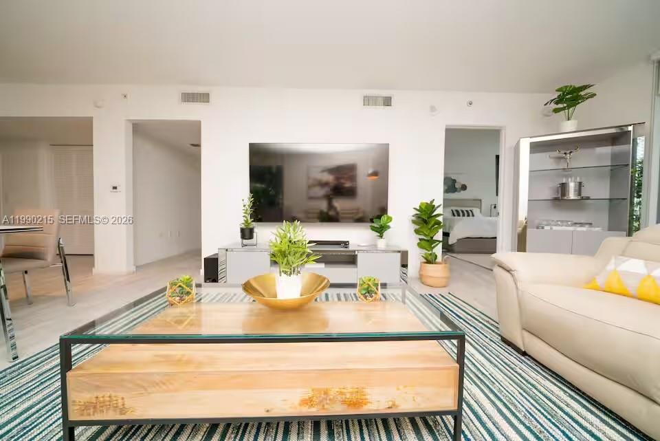 31 Southwest 6th Street, Unit 301 Miami, FL 33130 - Photo 11 of 35 Living Room