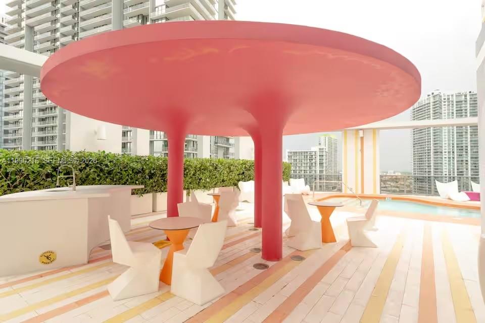 31 Southwest 6th Street, Unit 301 Miami, FL 33130 - Photo 29 of 35 Pool View