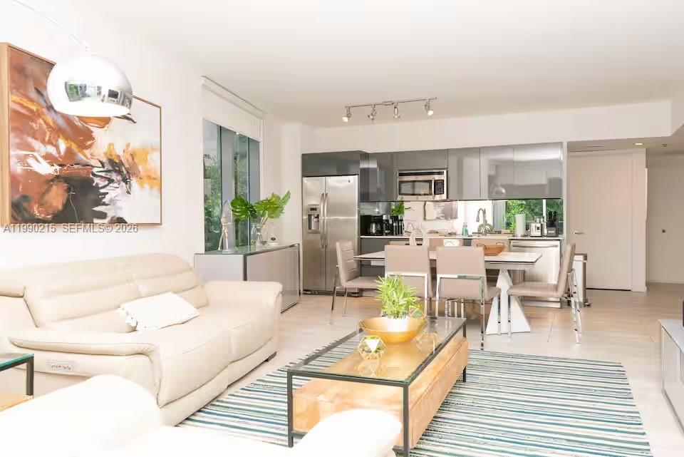 31 Southwest 6th Street, Unit 301 Miami, FL 33130 - Photo 10 of 35 Living Room