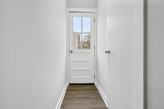 $379,999 | 7 Candle Hill Road, New Fairfield, CT 06812