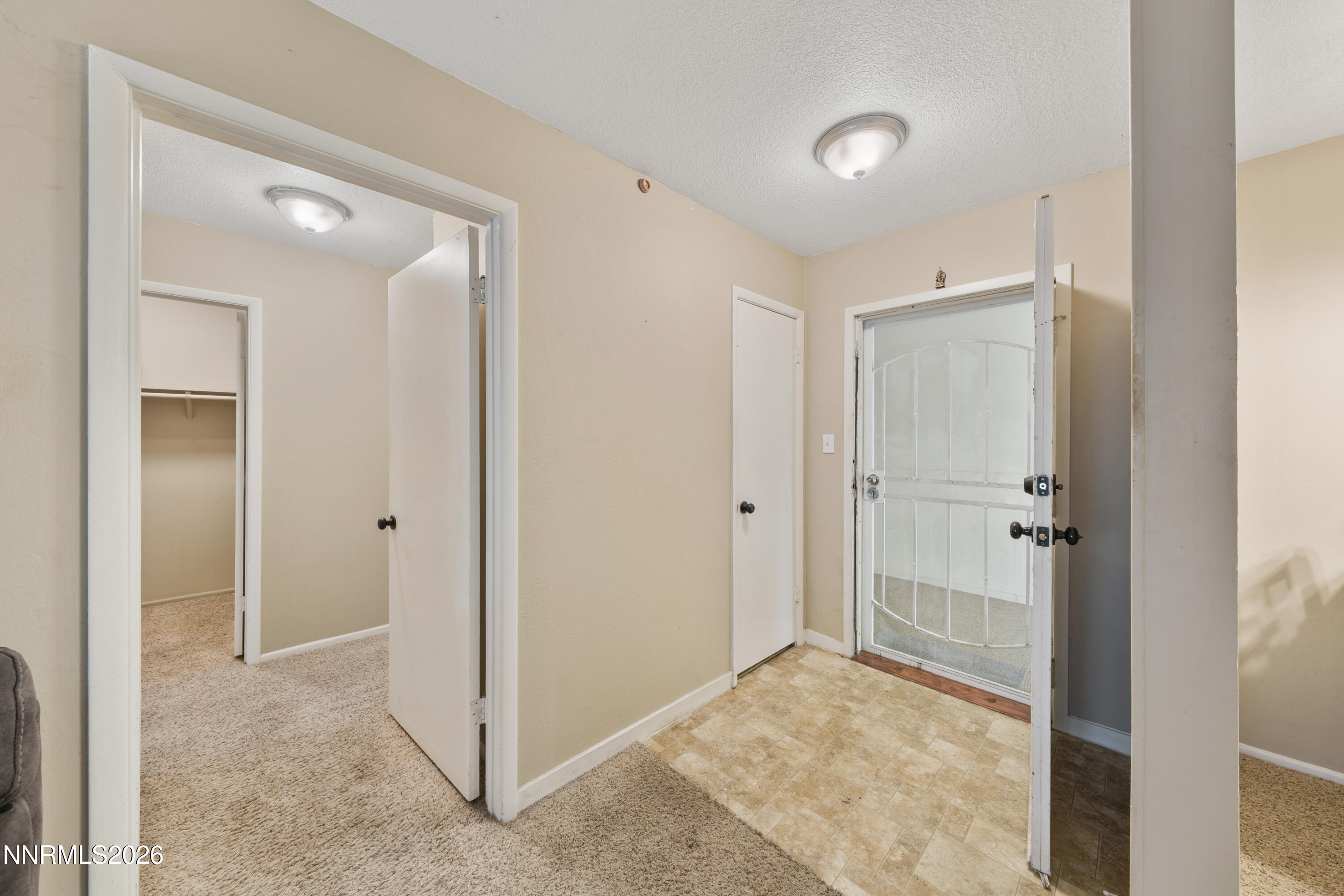 2300 Dickerson Road, Unit 26 Reno, NV 89503 - Photo 6 of 43 A7V06279