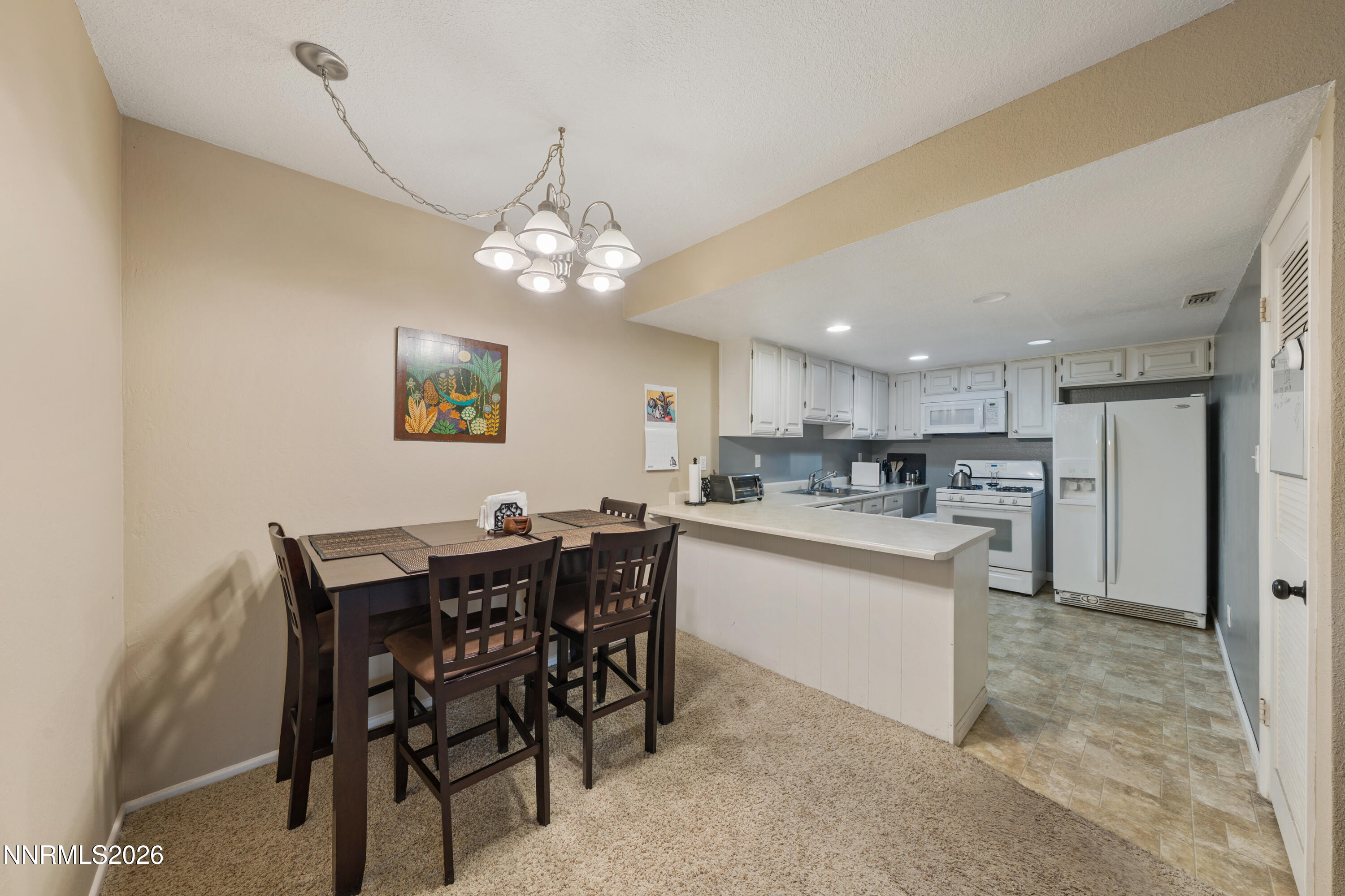 2300 Dickerson Road, Unit 26 Reno, NV 89503 - Photo 8 of 43 A7V06404