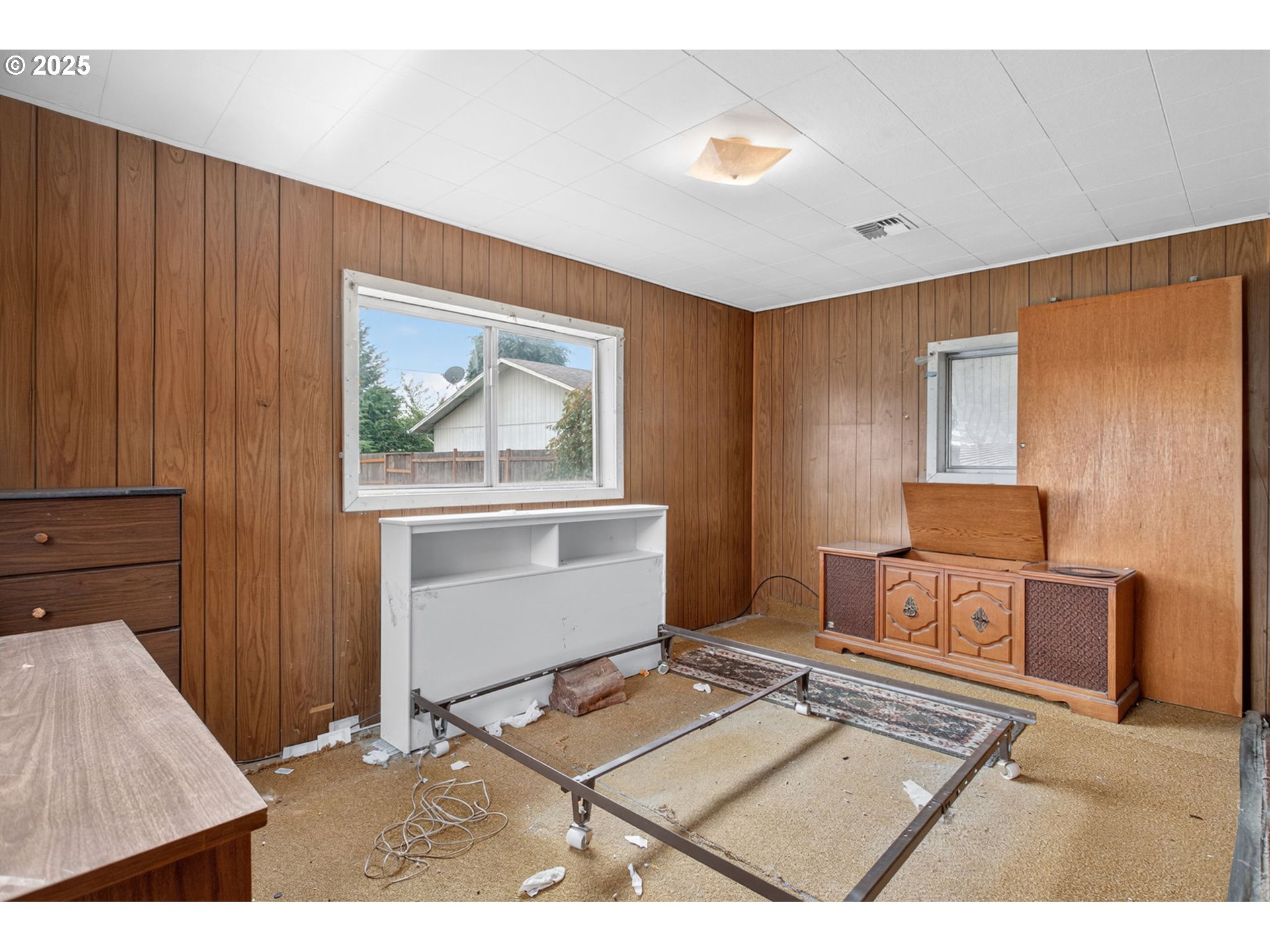 4916 E Street Springfield, OR 97478 - Photo 16 of 32