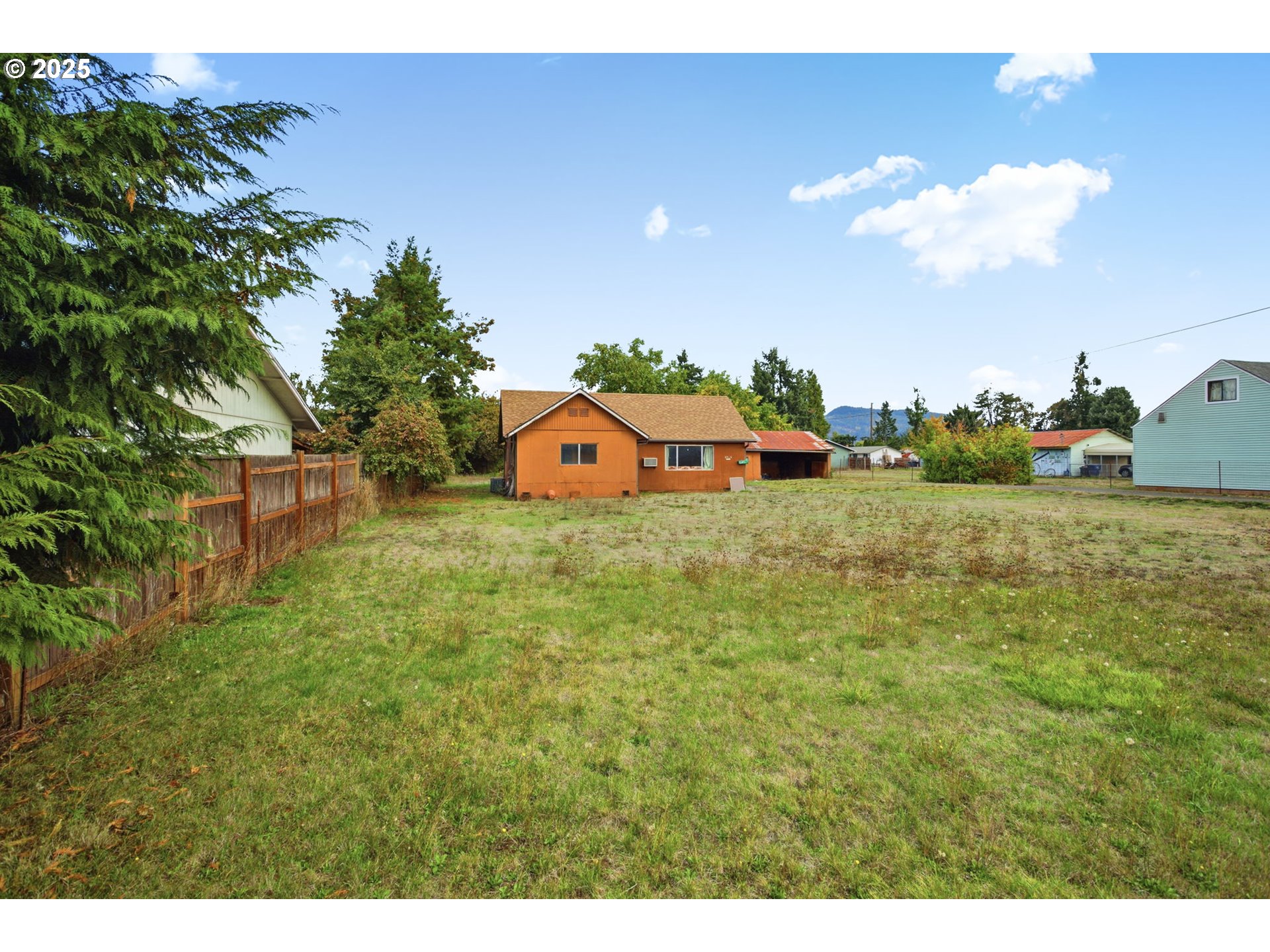 4916 E Street Springfield, OR 97478 - Photo 24 of 32