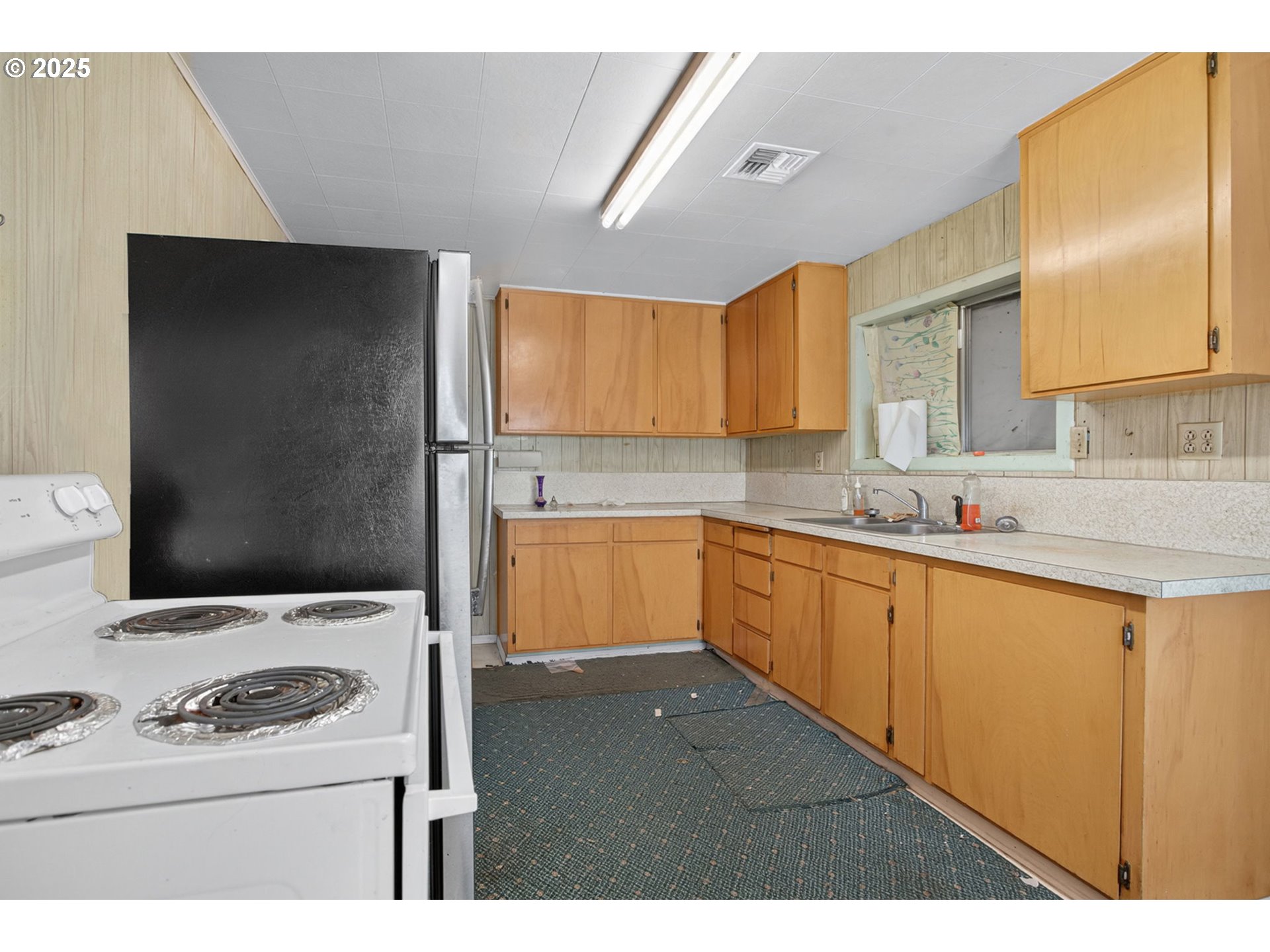 4916 E Street Springfield, OR 97478 - Photo 32 of 32