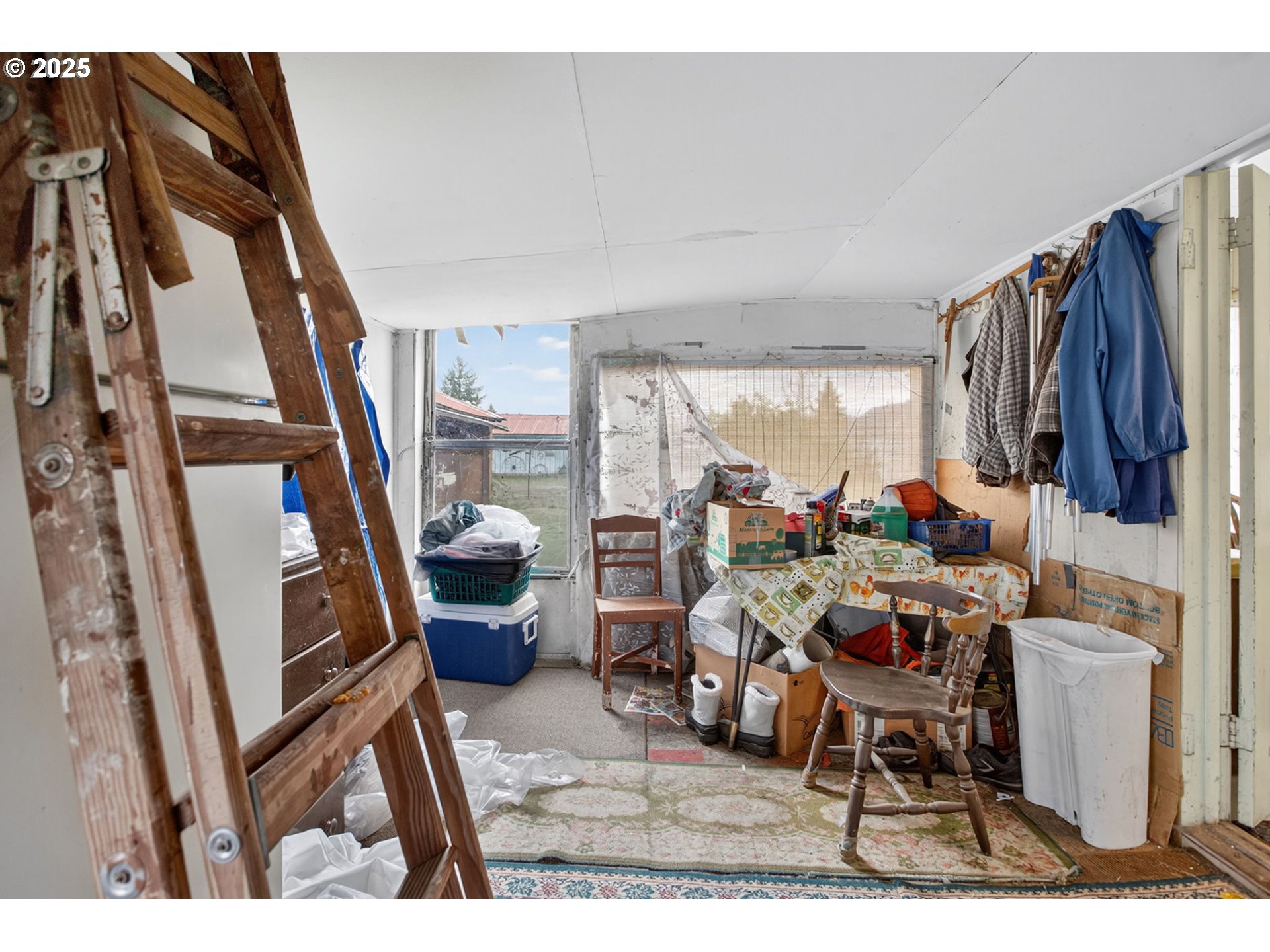 4916 E Street Springfield, OR 97478 - Photo 7 of 32