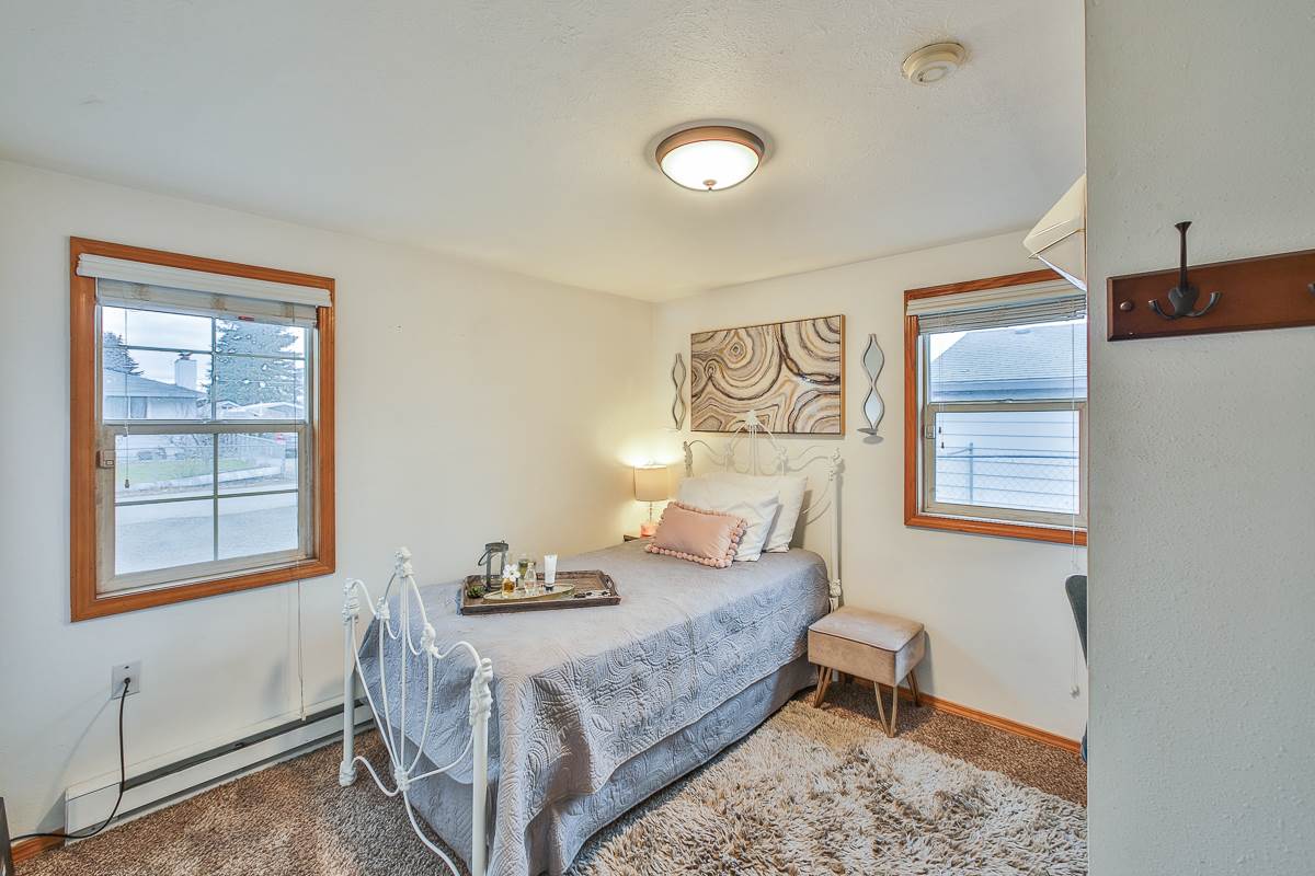 3711 North Center Road Spokane Valley, WA 99212 - Photo 12 of 16