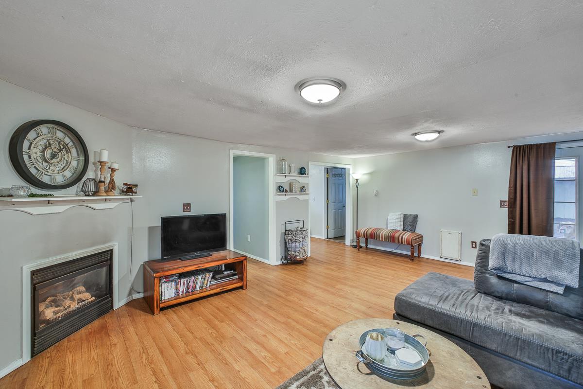3711 North Center Road Spokane Valley, WA 99212 - Photo 5 of 16