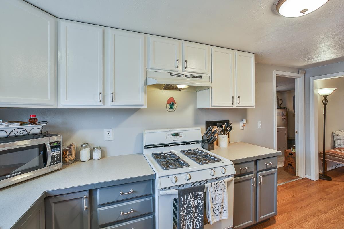 3711 North Center Road Spokane Valley, WA 99212 - Photo 6 of 16