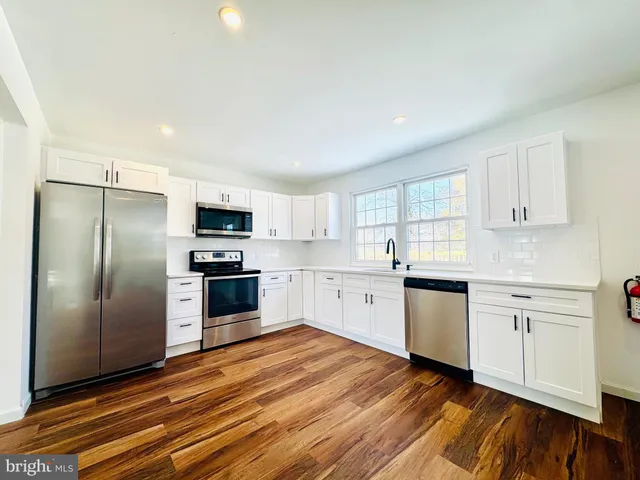 $3,600 | 220 Somerdale Road, Voorhees, NJ 08043