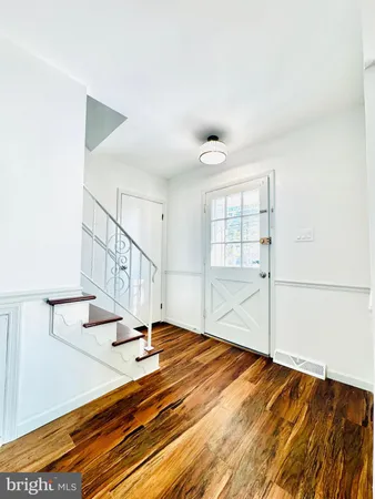 $3,500 | 220 Somerdale Road, Voorhees, NJ 08043