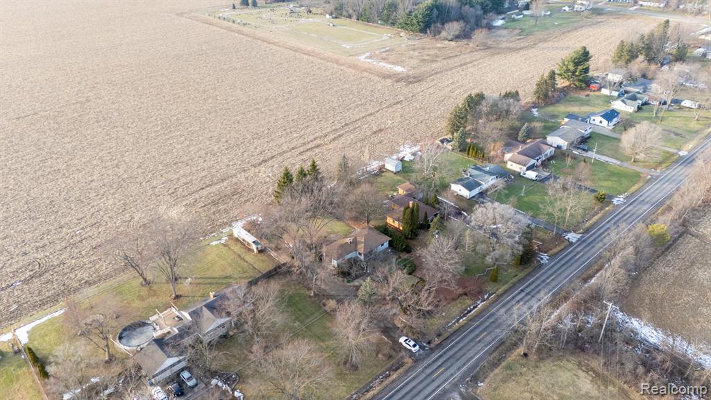 1397 North Seymour Road Flushing, MI 48433 - Photo 32 of 35 Gallery Image 32
