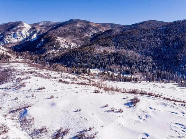 $1,995,000 | 33900 Canyon Court, Steamboat Springs, CO 80487