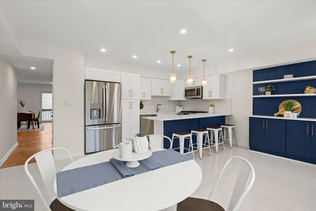 $325,000 | 2 Cross Keys Road, Unit 2F, Baltimore, MD 21210