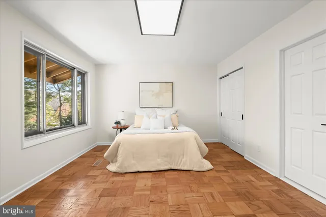 $325,000 | 2 Cross Keys Road, Unit 2F, Baltimore, MD 21210