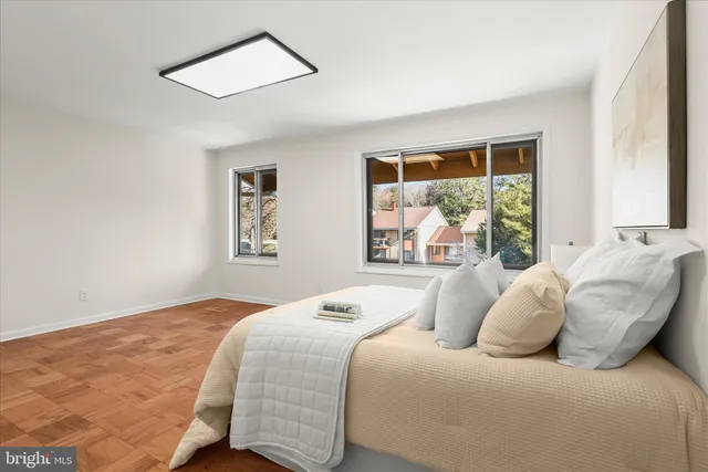 $325,000 | 2 Cross Keys Road, Unit 2F, Baltimore, MD 21210