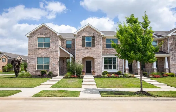 $275,000 | 2308 Davenport Drive, Denton, TX 76207