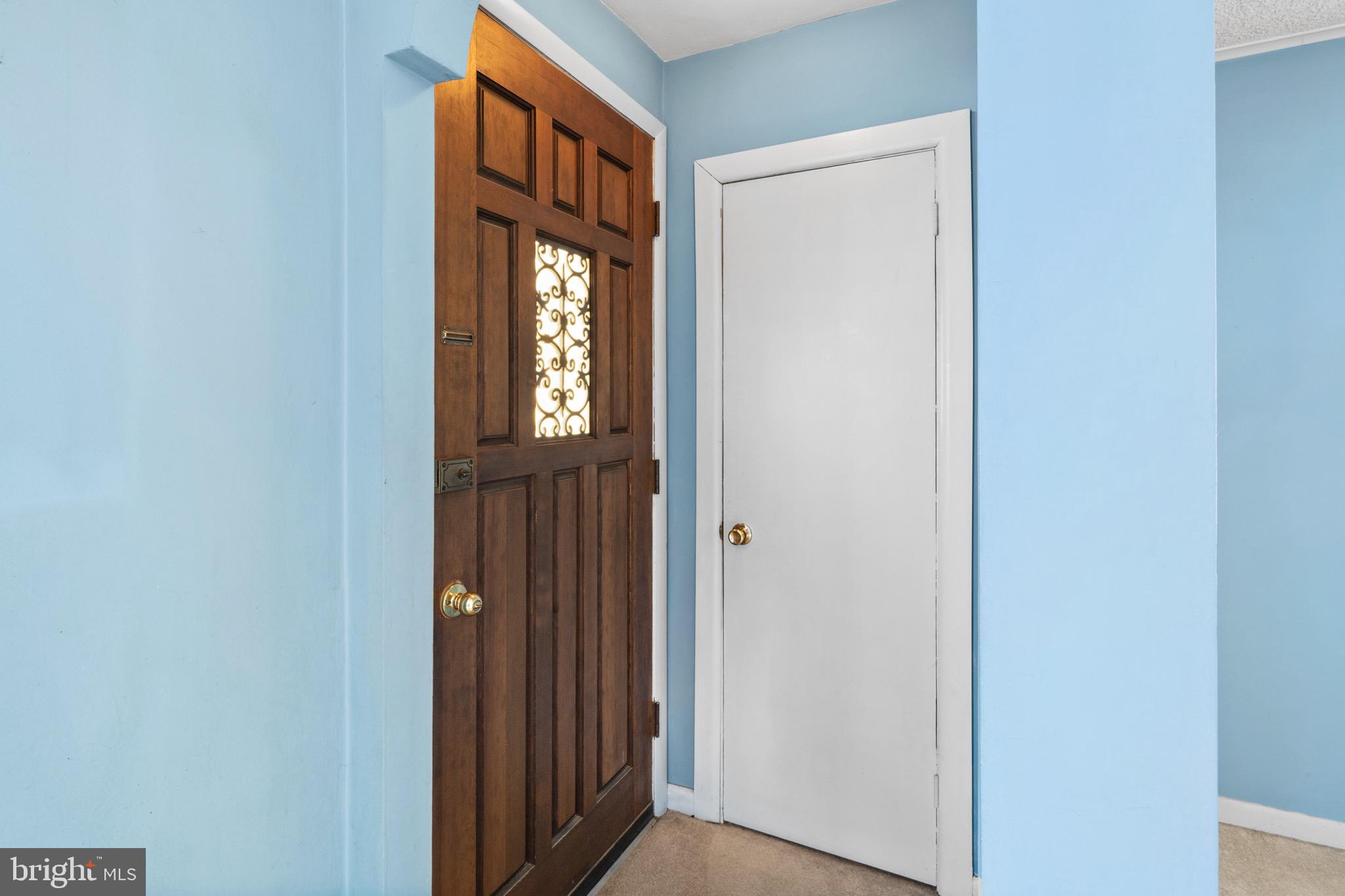 366 West Clements Bridge Road Runnemede, NJ 08078 - Photo 20 of 30 Foyer with Coat Closet