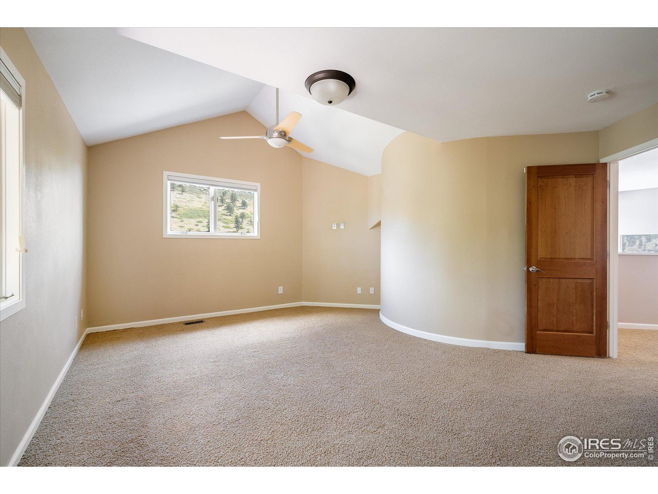 5251 Olde Stage Road Boulder, CO 80302 - Photo 24 of 39 a view of an empty room with window