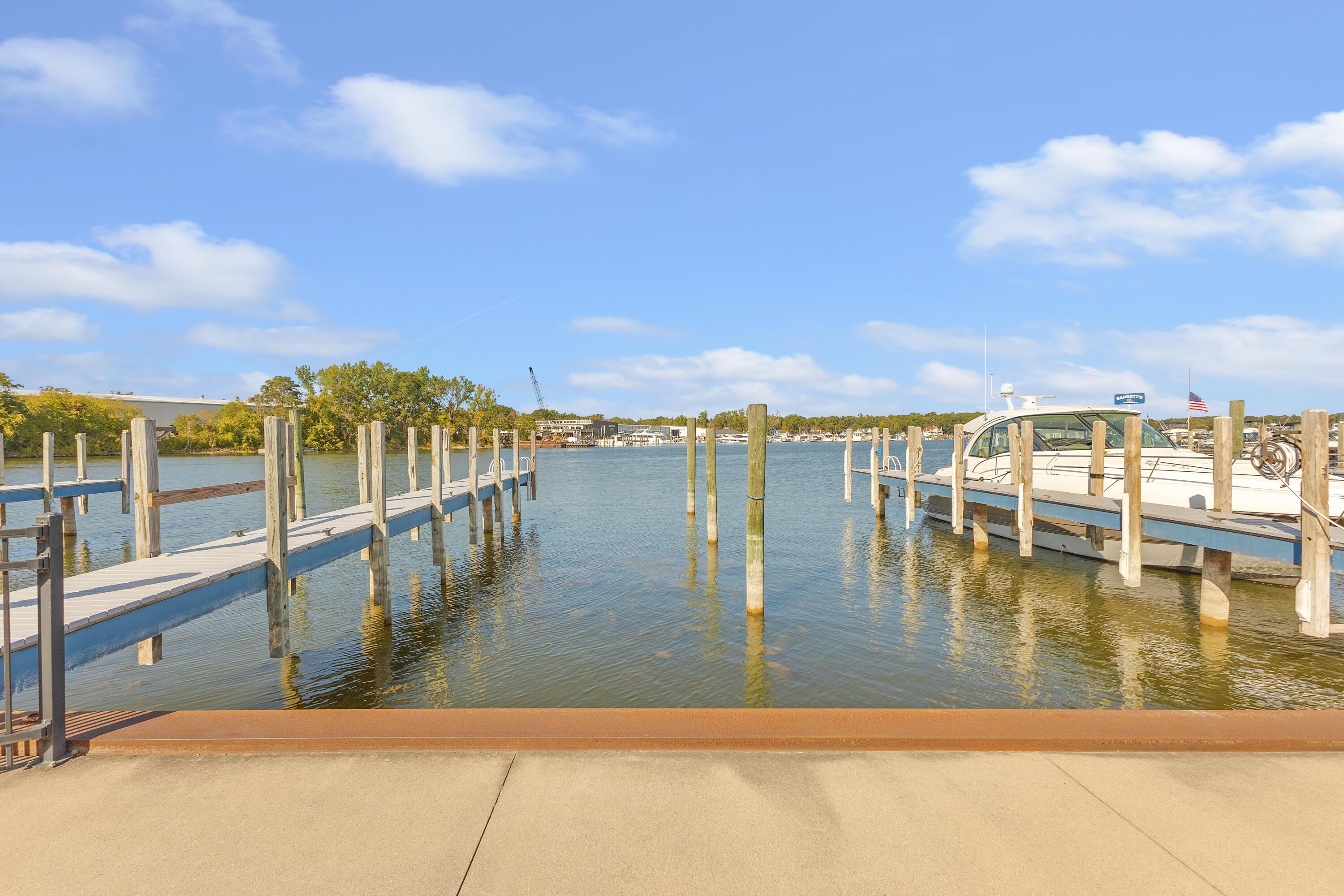 943 West Savidge Street Spring Lake, MI 49456 - Photo 11 of 49 IMG_1165