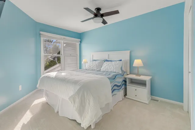 $649,900 | 943 West Savidge Street, Spring Lake, MI 49456