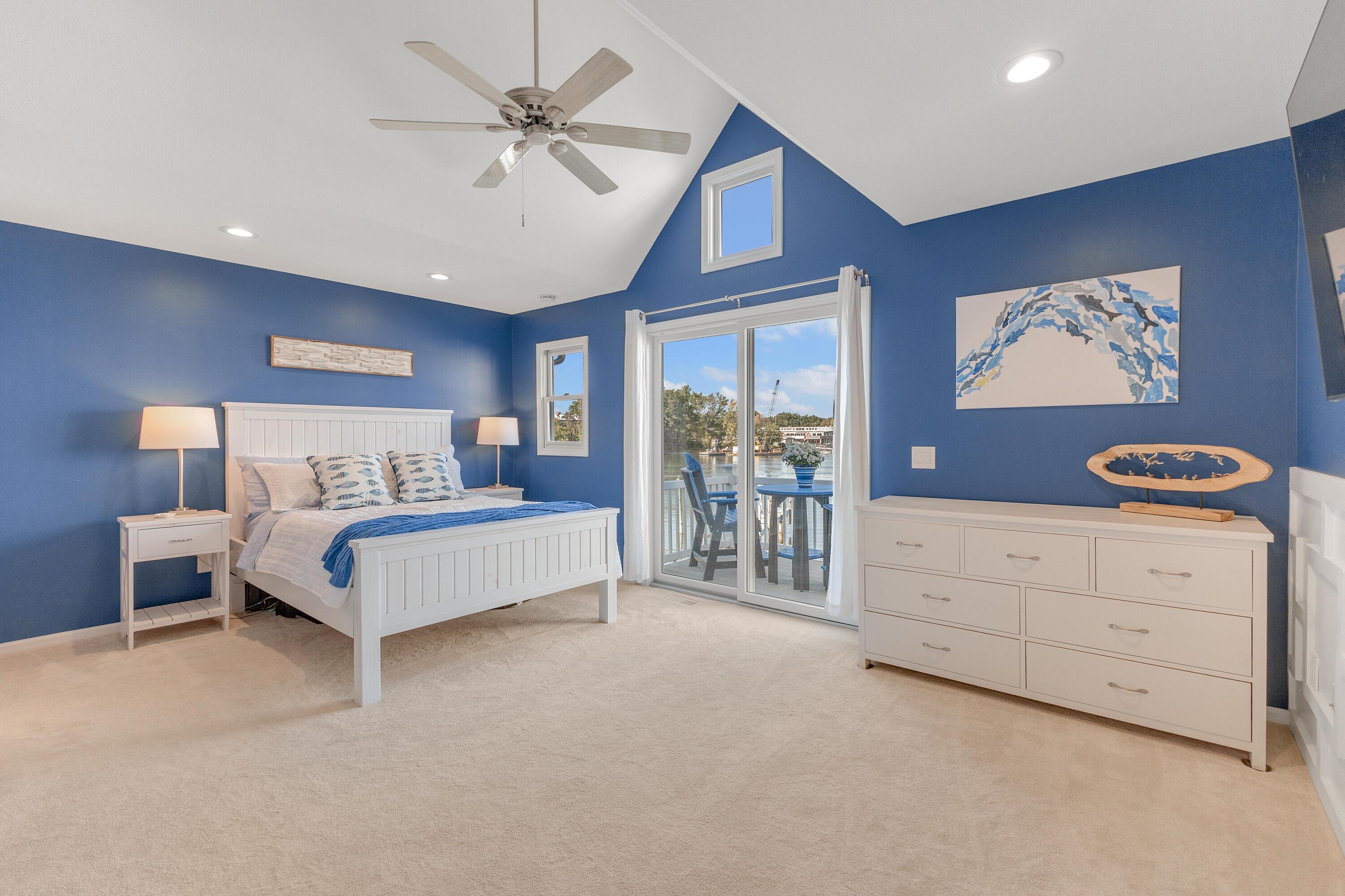 943 West Savidge Street Spring Lake, MI 49456 - Photo 34 of 49 IMG_1420