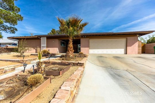 412 West Howell Avenue Ridgecrest, CA 93555 - Photo 3 of 39